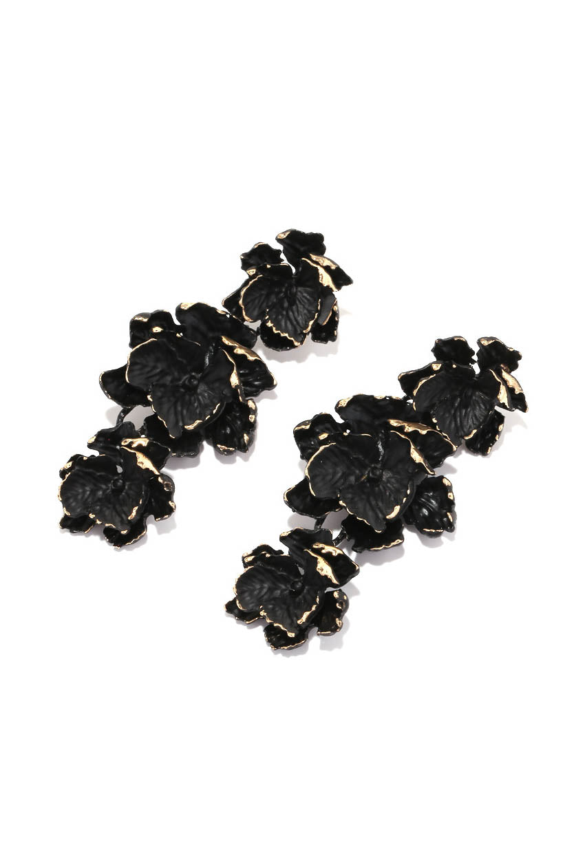 Phyllis Varnish Flower Earrings